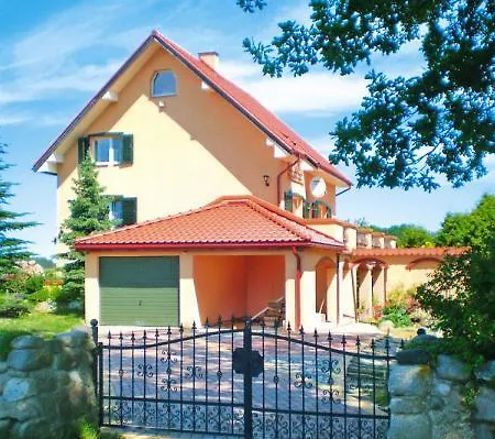 Na Kaszubach O Niezwyklym Klimacie Sierakowice (Pomerania)